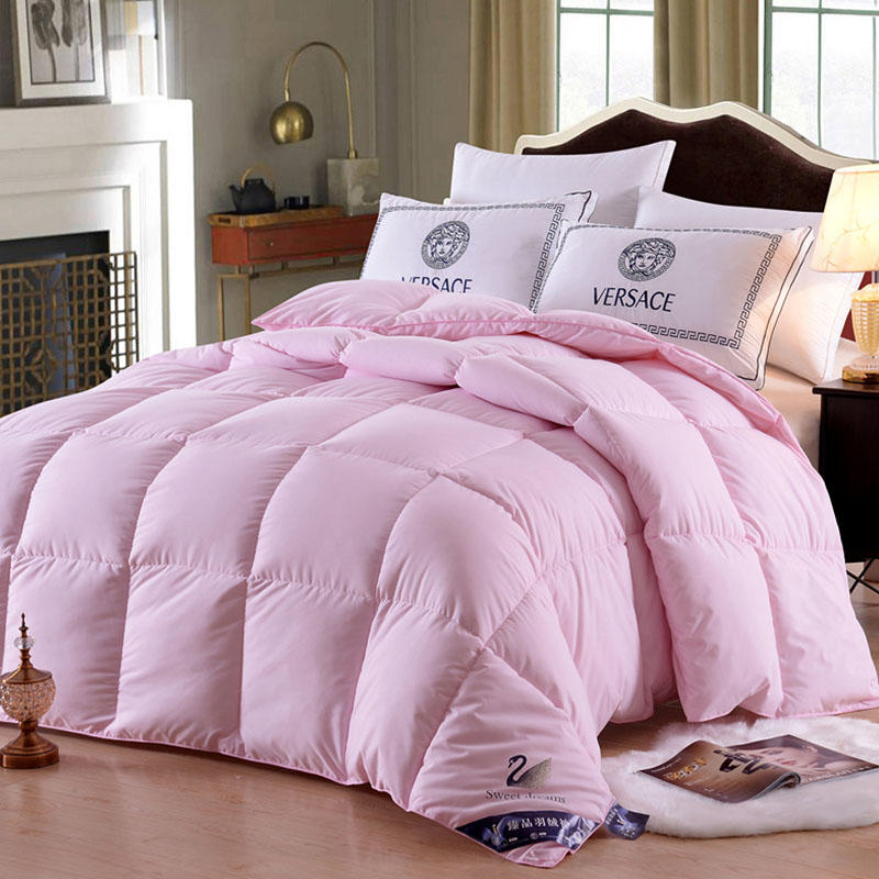 The Use and Benefits of Polyester Microfiber Comforter Sets