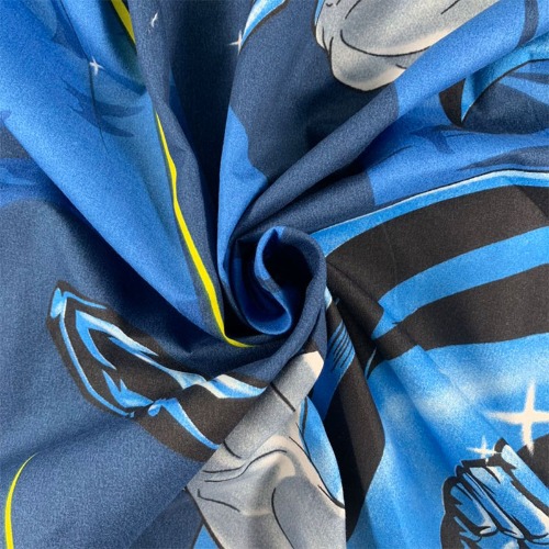 What are the differences between the characteristics of polyester functional fabric and general polyester fabrics?